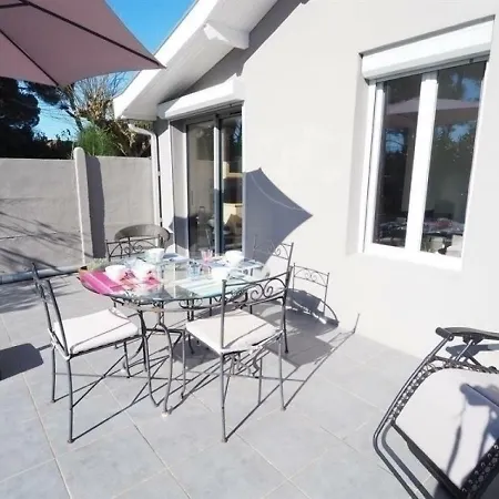 House Maison Quartier Aiguillon Vue Sur Le Bassin Pour 4 Personnes *